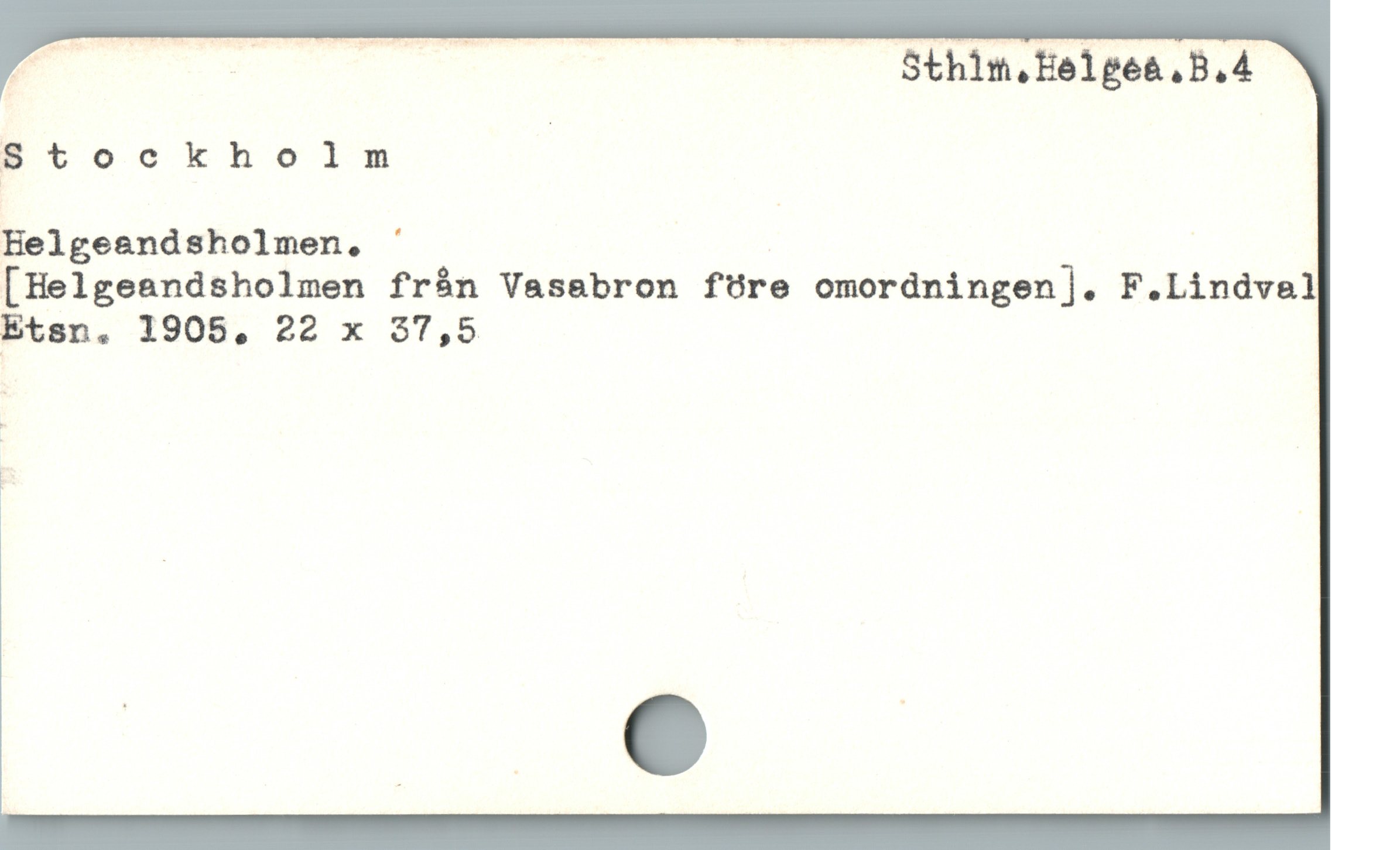  Ä#w,.wwu,_T, —— — S£h1&.Héigea.B.4
Stockholm

Helgeandsholmen, '

[Helgeandsholmen från Vasabron före omordningen]. F.Lindval
Etsn. 1905, 22 x $7,5
