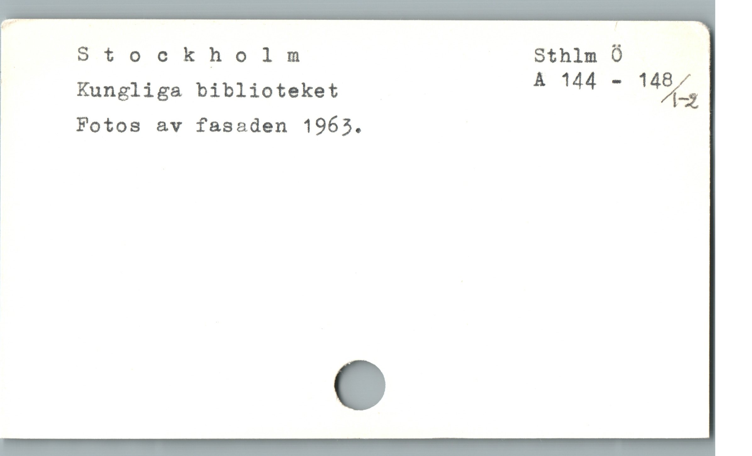  Stockholnm Sthlm Ó
| Kungliga biblioteket dub
Fotos av fasaden 19623.
