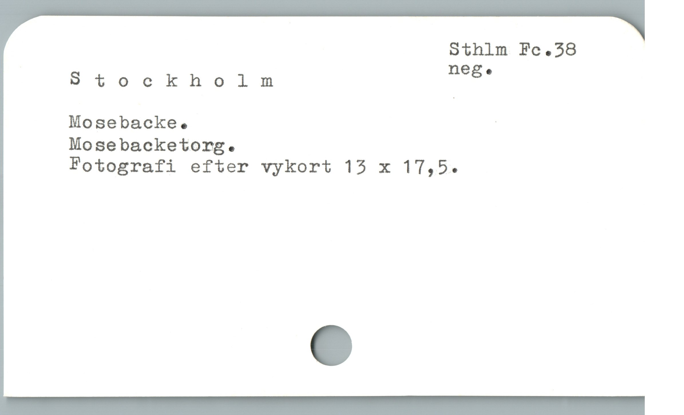 Sthlm Fc.38
Stockholm PUA
Mosebacke. |
Mosebacketorg.
Fotografi efter vykort 15 x 1T7,5.
