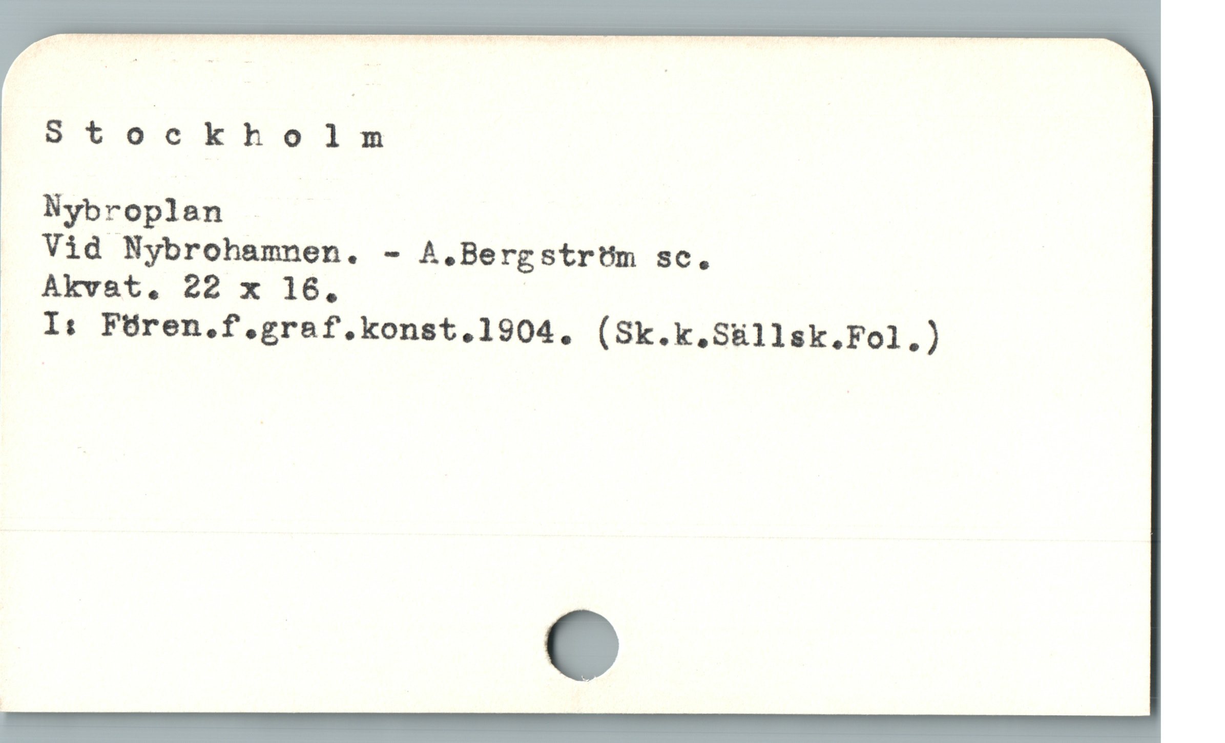  S t oAc kholm
Nybroplan
Vid Nybrohamnen. - A.Bergstrtüm sc.
. I: Féren.f.graf.konst.1904. (Sk.k.Süllsk.Fol.)
