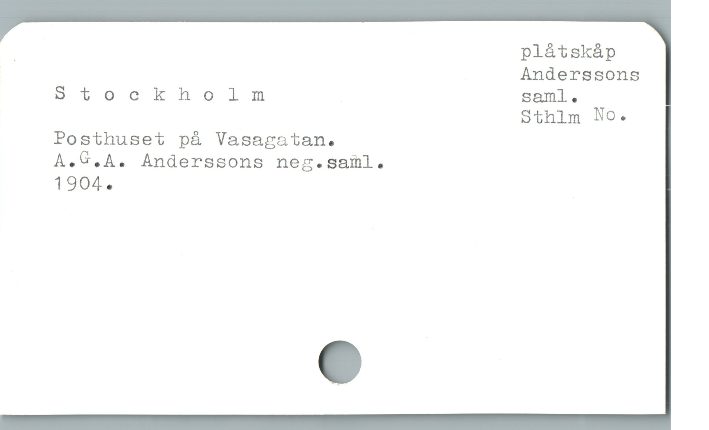  _ plåtskåp
| Anderssons
Stockholm saml.
Sthlm No.
Posthuset på Vasagatan,.
A.C.A. Anderssons neg.sanl.
1904.
