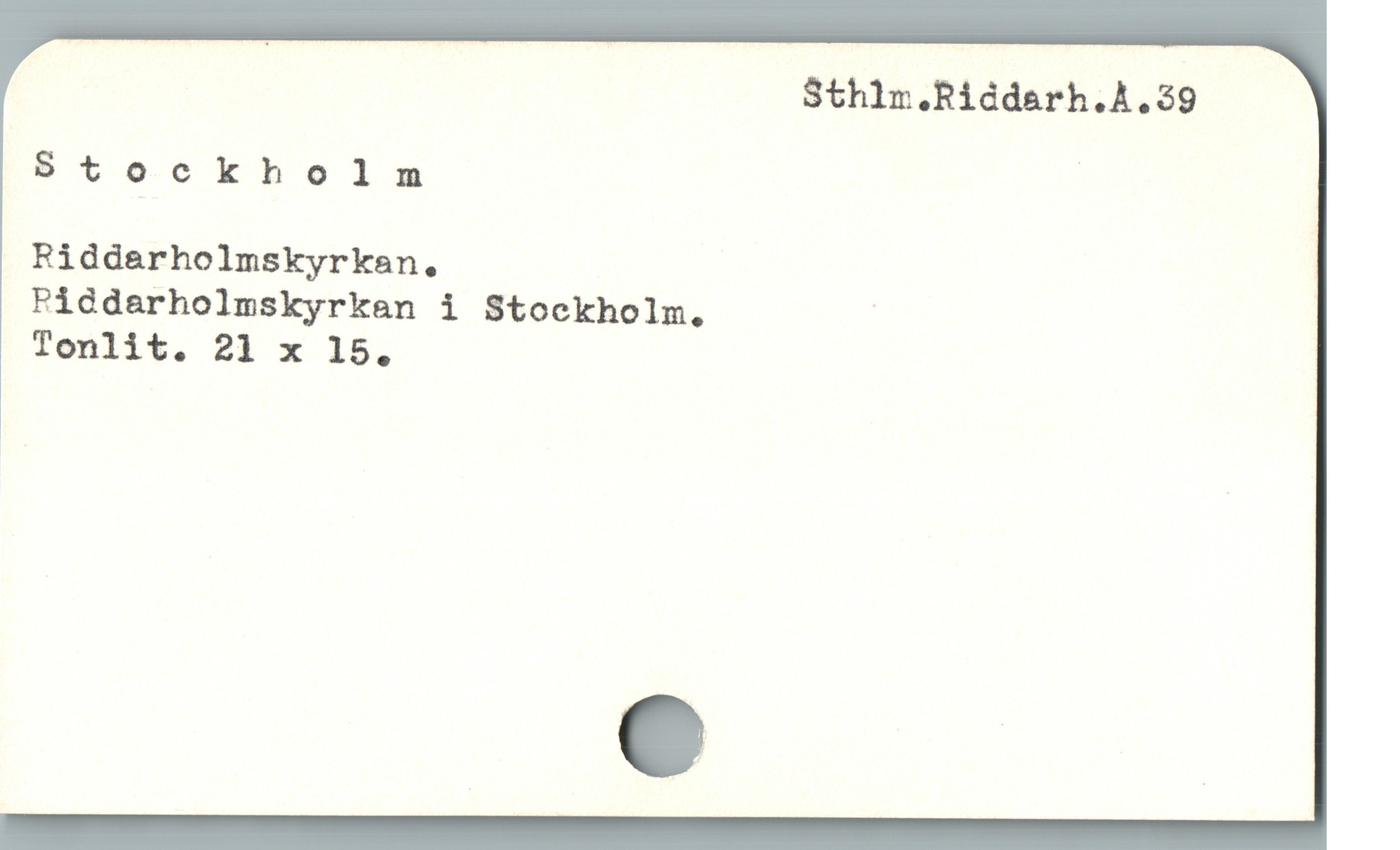  Sthlr.Riddarh.A.39
Stockholm |
Riddarholmskyrkan,
Piddarholmskyrkan i Stockholm. |
Toenlit. 21 x 15,
