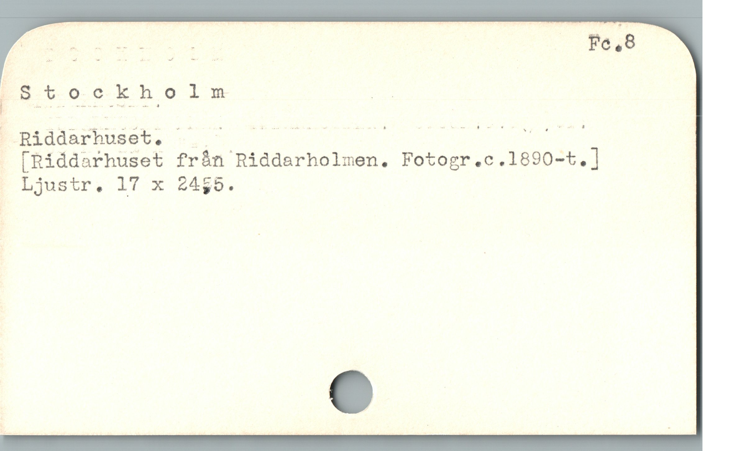  s sS A L — fe,8
oStockholm z

F A I D T

. [Riddarhuset från Riddarholmen. Fotogr.c.1890-t.]

[ Ljustr, 17 x 24$95.
