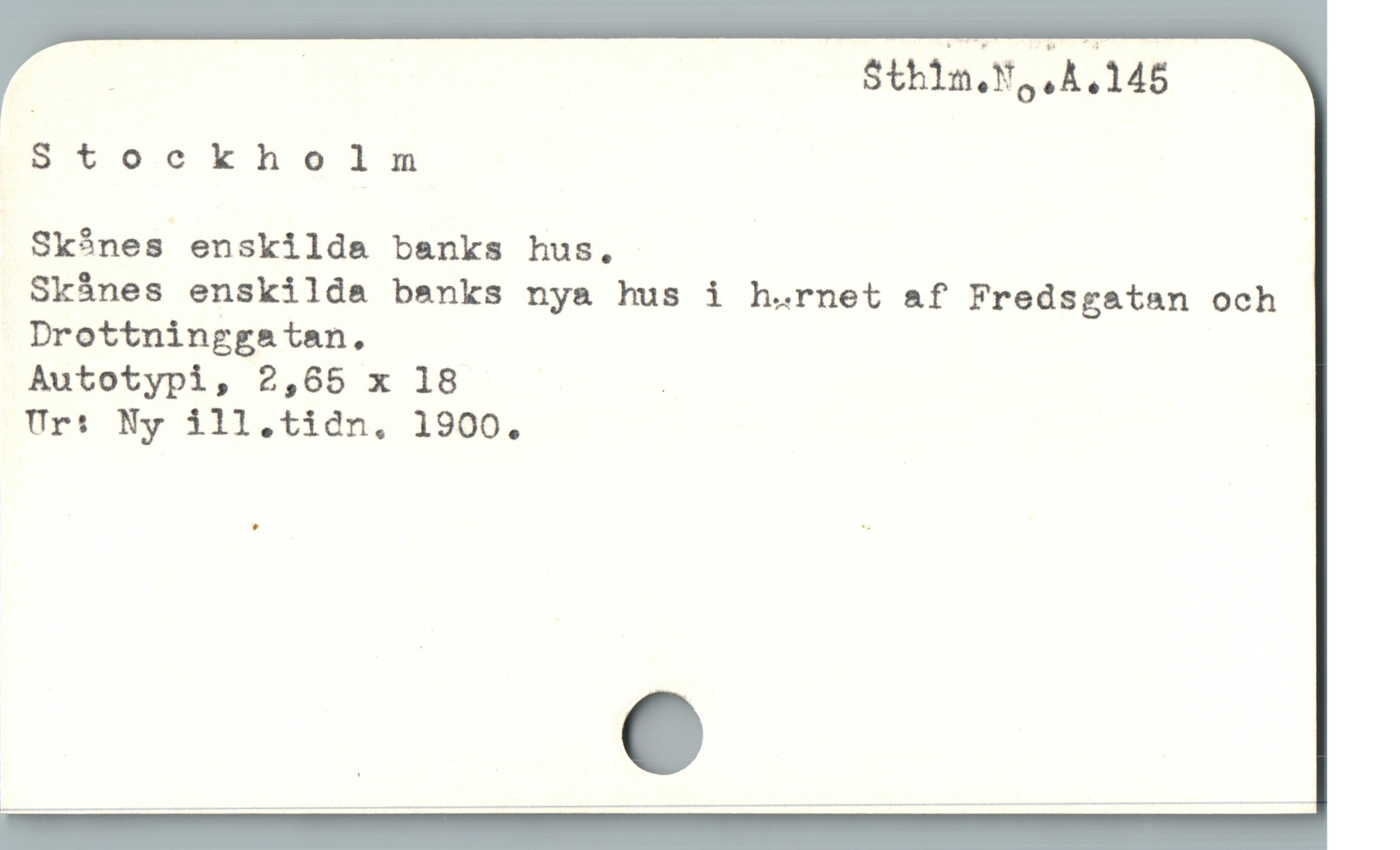 | Eu $tb1n.Y, . 4.145
Btoeoekhesels
Skånes enskildea banks hus.
Skánes enskilda banks nya hus i h.rnet af Fredsgatan och
Drottninggsatan,
Autotypi, 2,65 x 18 |
Ur: Ny ill.tidn, 1900.
