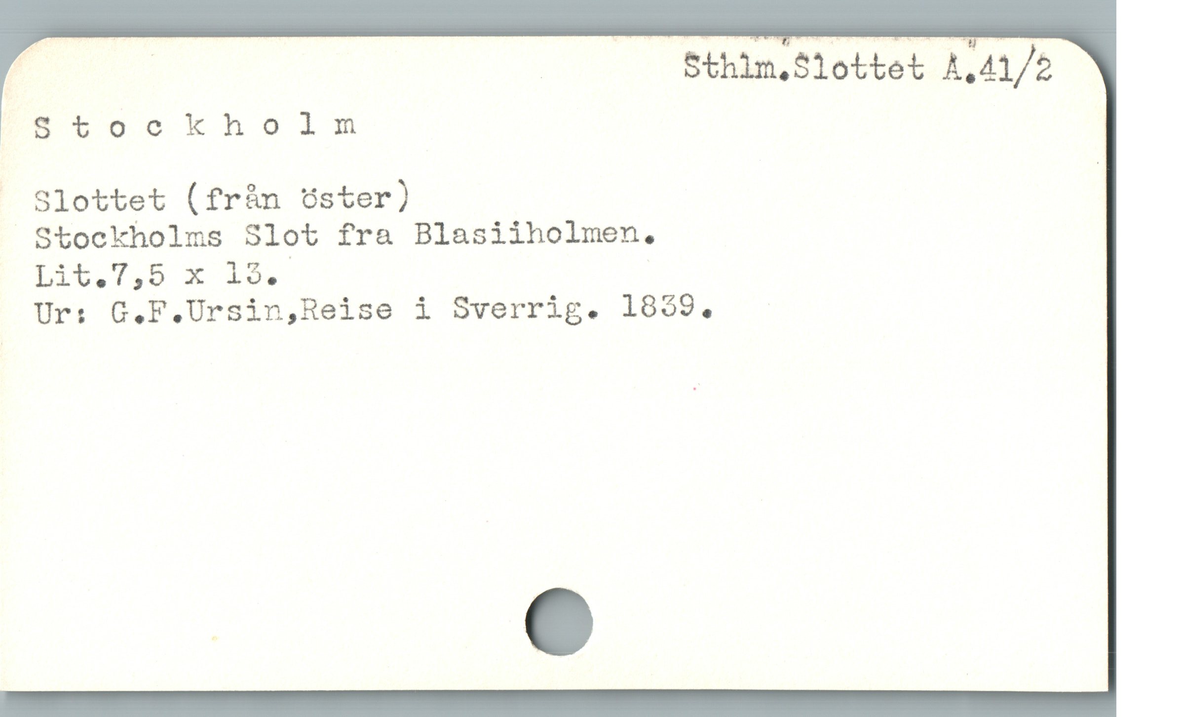 | | Sthim,S1ottet A.41/2
E Ttookbhols
— Slottet (från öster) !
Stockholms Slot fra Blasiiholmen.
Lit.7,5 x 15.
Ur: G,.F.Ursin,Reise i Sverrig. 1859.
