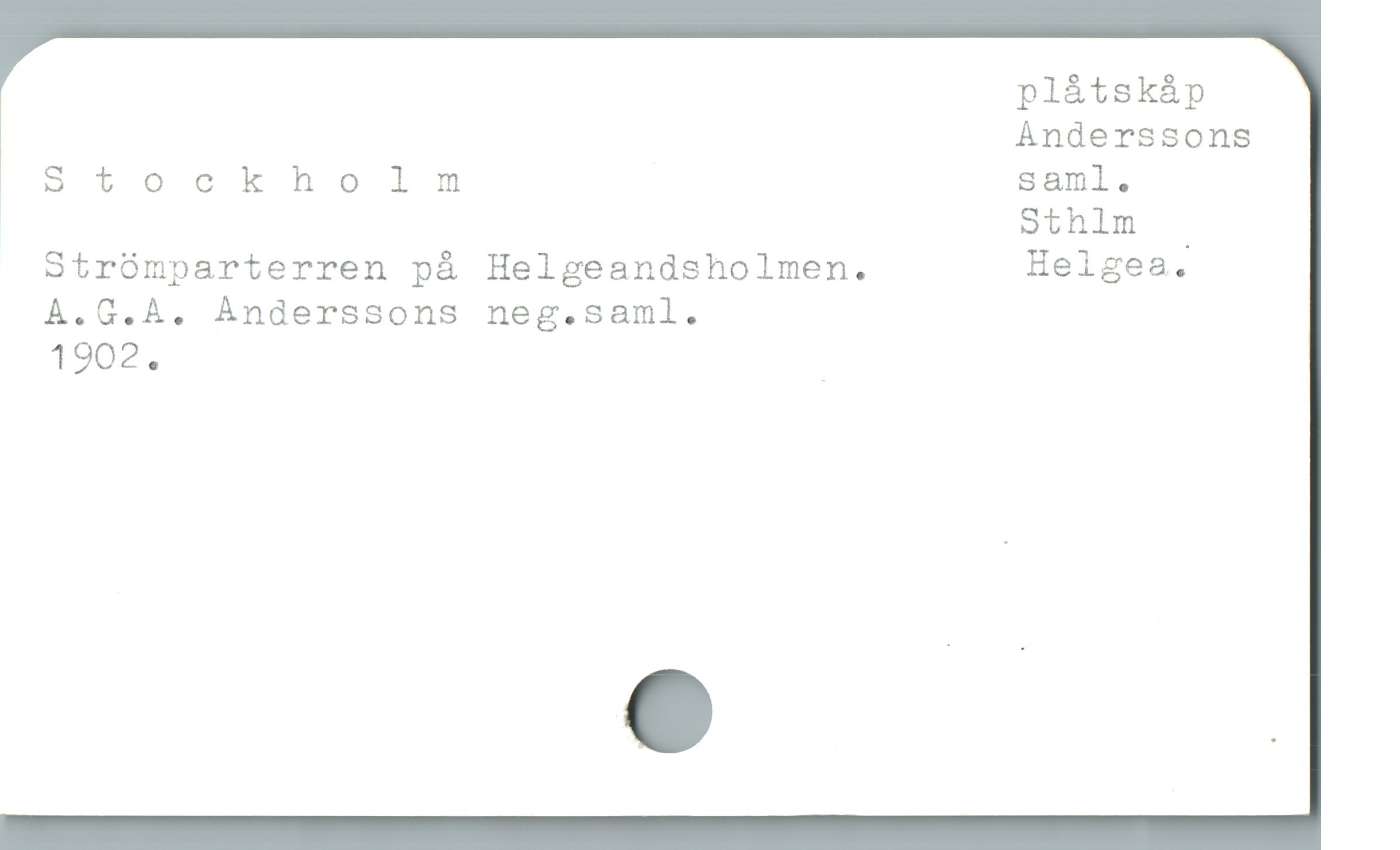  plåtskåp
Anderssons
Stoockholm saml.
Sthlm
Strómparterren på Helgeandsholmen. Helgea.
A.G.ÀA. Ànderssons neg.saml.
1902.
