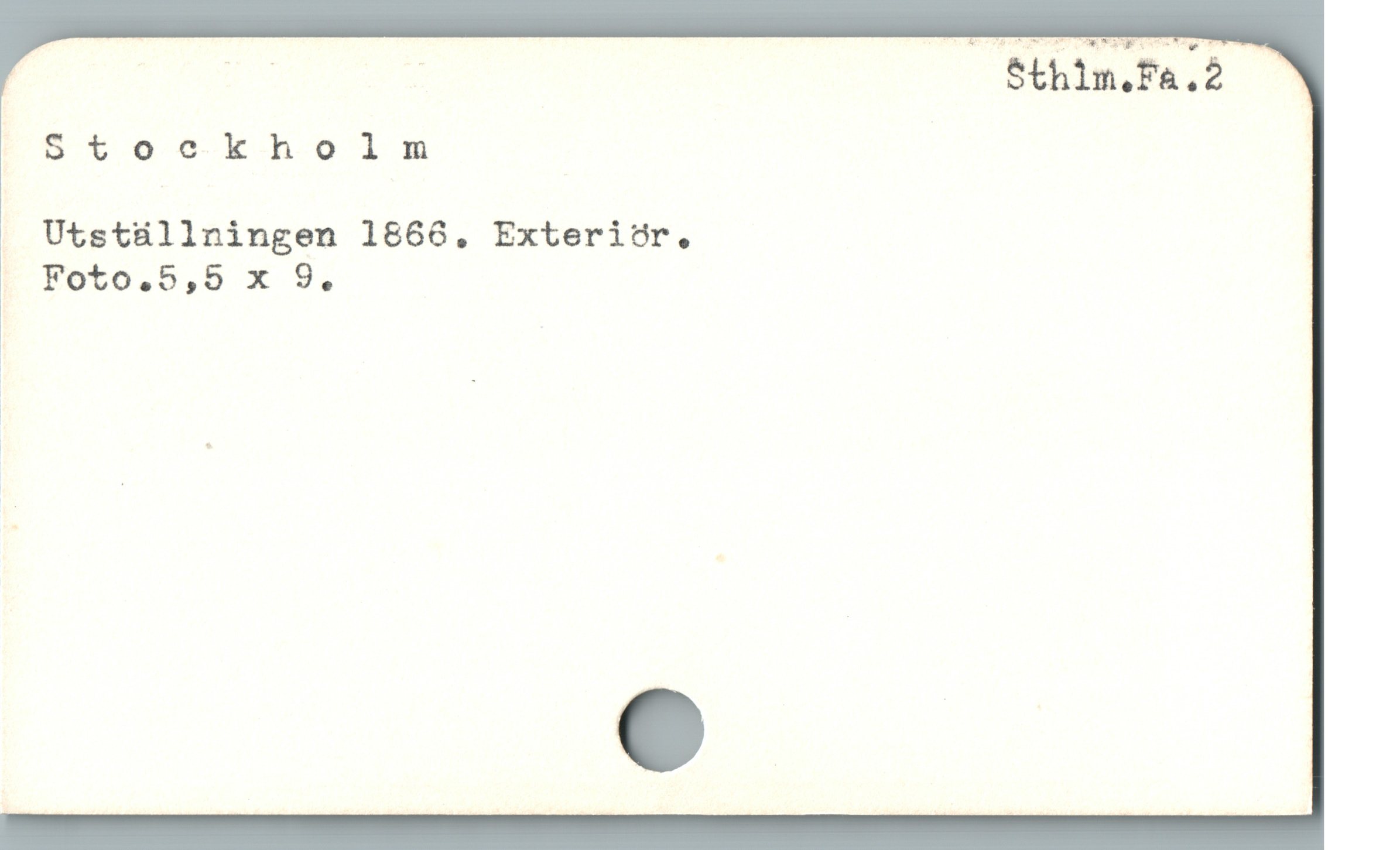  5StUtookholim
» Utstüllningen 1866, Exteri?&r.
Foto.5,5 x 9.
